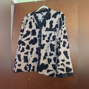 Chic Cheetah Pajama Set Size XL
